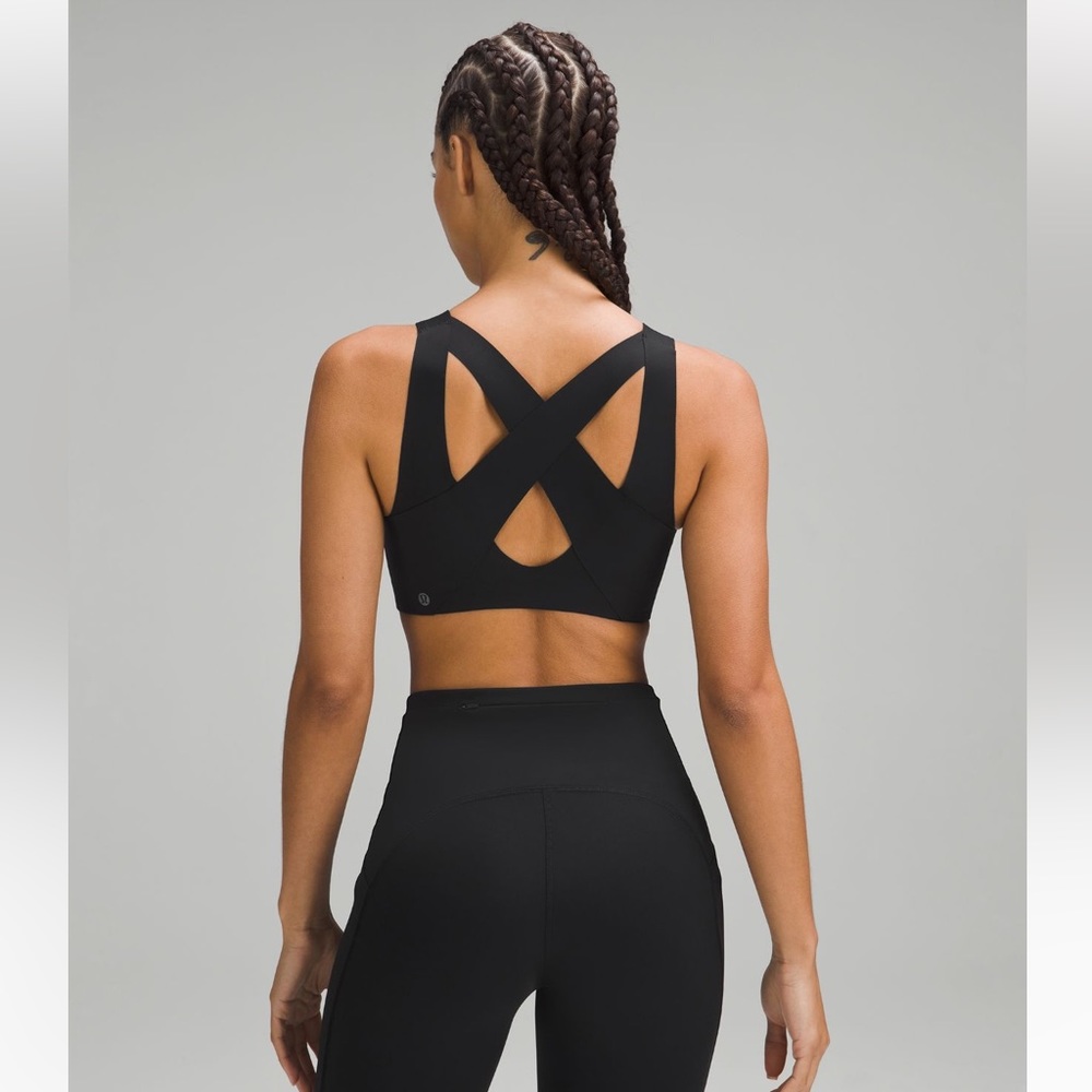 Lululemon Enlite Bra Zip Front